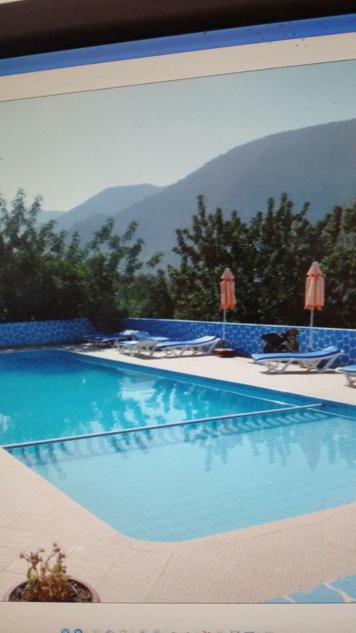 Auberge Bab Imouzer Tagherat Anekrim 外观 照片
